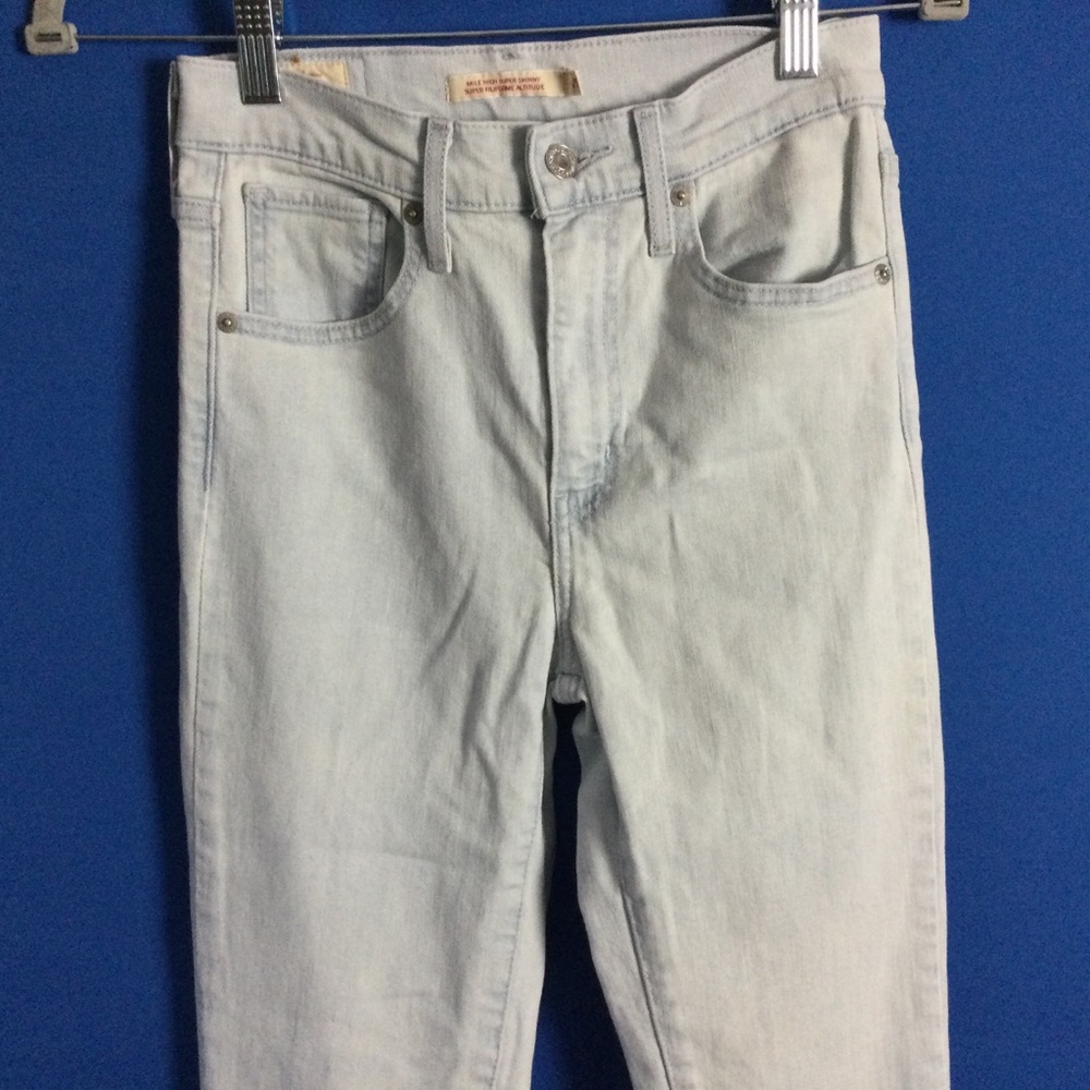 Levi's Size 25 Jeans Mile High Super Skinny Light Wash Light blue